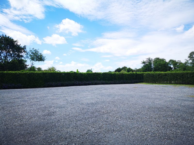Gravel Spreading Service
